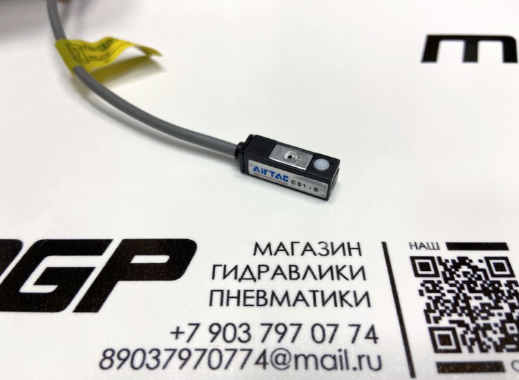 Датчик герконовый CS1-S Датчик герконовый CS1-S